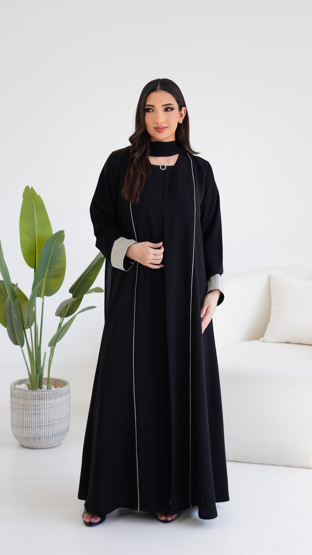 عباية منيره
